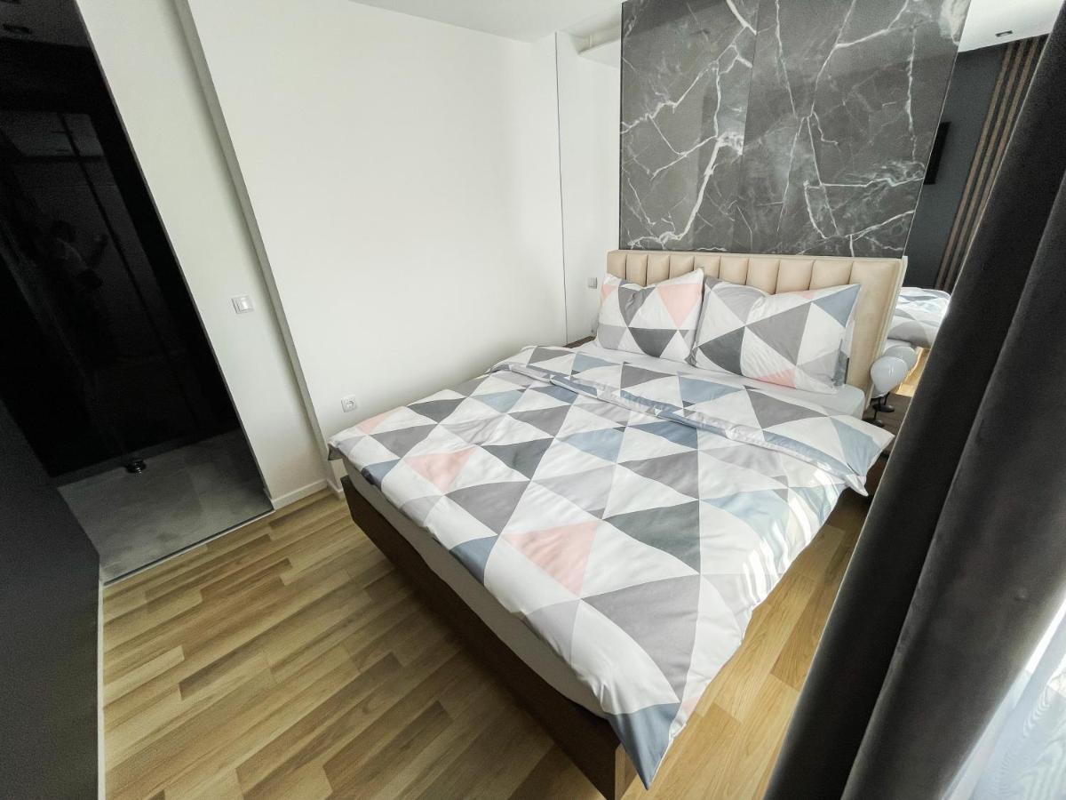 Apartmani Mila Laktaši Eksteriør billede
