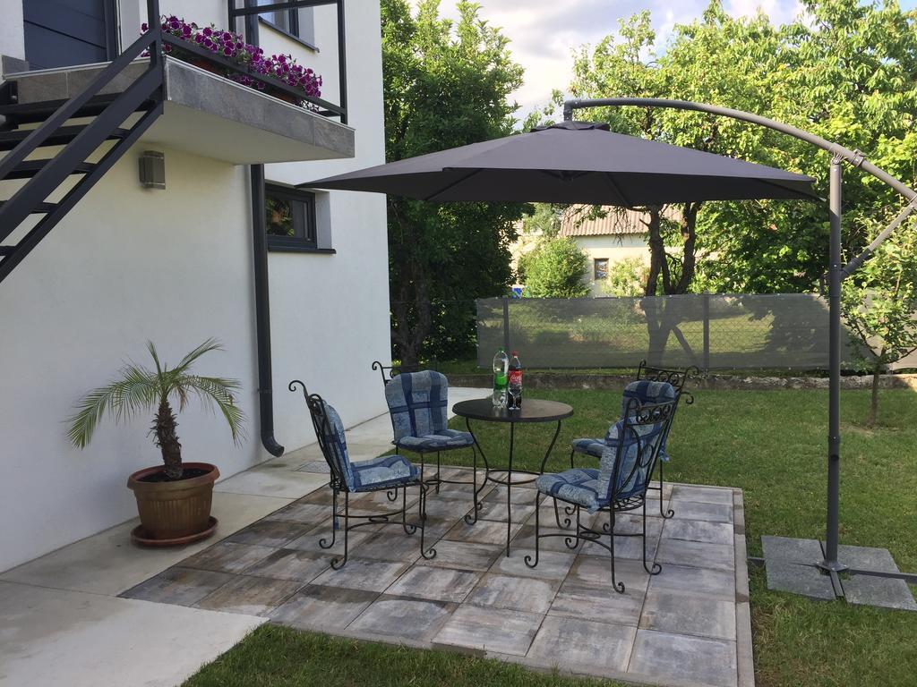 Apartmani Mila Laktaši Værelse billede